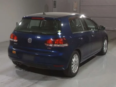 Volkswagen Golf  с аукциона в Японии