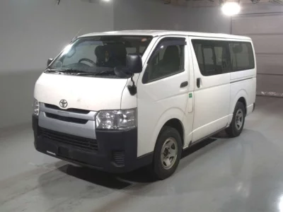 Toyota HIACE VAN  с аукциона в Японии