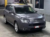 Mitsubishi OUTLANDER лот № 277 оценка 3  с аукциона в Японии 3
