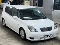 Toyota OPA лот № 2079 оценка 3.5  с аукциона в Японии 3