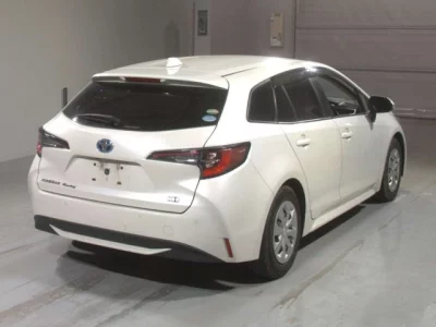 Toyota COROLLA TOURING  с аукциона в Японии