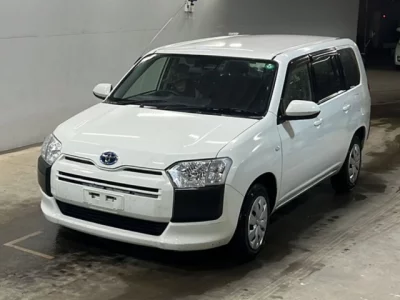 Toyota PROBOX  с аукциона в Японии