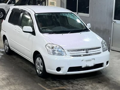 Toyota RAUM