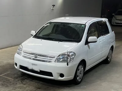 Toyota RAUM