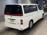 Nissan ELGRAND лот № 1098 оценка R  с аукциона в Японии 4