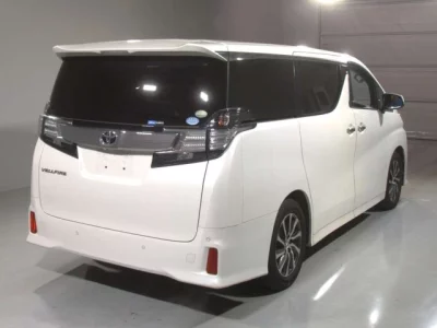 Toyota VELLFIRE  с аукциона в Японии
