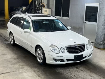 Mercedes-Benz E CLASS WAGON
