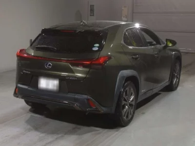 Lexus UX  с аукциона в Японии