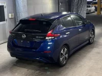Nissan LEAF лот № 17 оценка 3.5  с аукциона в Японии 4