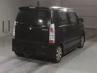 Suzuki WAGON R лот № 4733 оценка 3.5  с аукциона в Японии 1