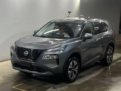 Nissan X-TRAIL  с аукциона в Японии