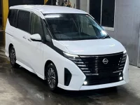 Nissan SERENA лот № 3116 оценка 4  с аукциона в Японии 3