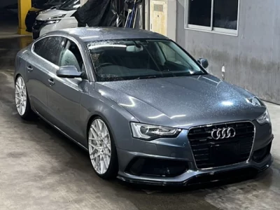 Audi A5  с аукциона в Японии