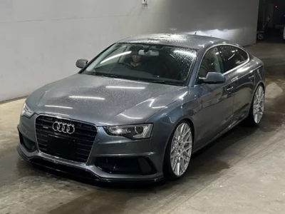 Audi A5  с аукциона в Японии
