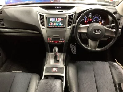 Subaru LEGACY  с аукциона в Японии