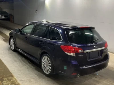 Subaru LEGACY  с аукциона в Японии