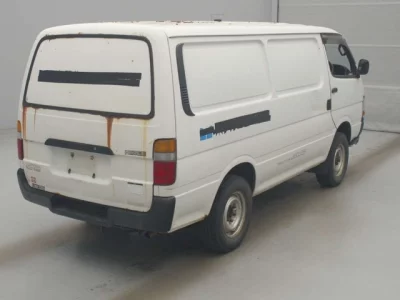 Toyota HIACE VAN  с аукциона в Японии