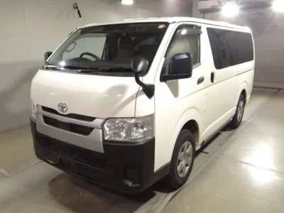 Toyota HIACE VAN  с аукциона в Японии