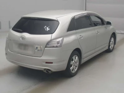 Toyota MARK X ZIO  с аукциона в Японии