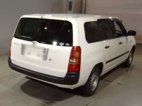 Toyota SUCCEED лот № 62018 оценка R  с аукциона в Японии 1