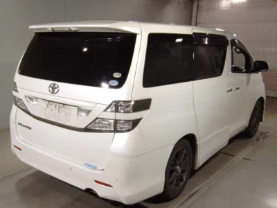Toyota VELLFIRE  с аукциона в Японии