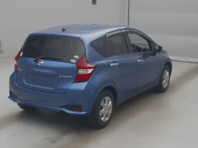 Nissan NOTE  с аукциона в Японии