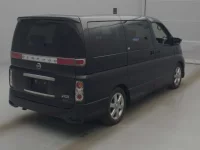Nissan ELGRAND лот № 77012 оценка R  с аукциона в Японии 1
