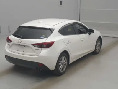 Mazda AXELA  с аукциона в Японии