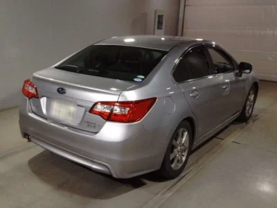 Subaru LEGACY B4
