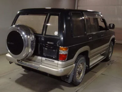 Isuzu BIGHORN  с аукциона в Японии