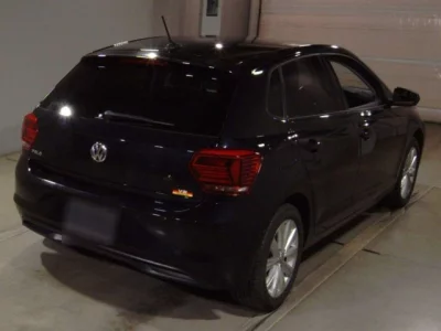 Volkswagen Polo  с аукциона в Японии