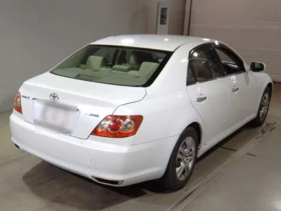 Toyota MARK X  с аукциона в Японии