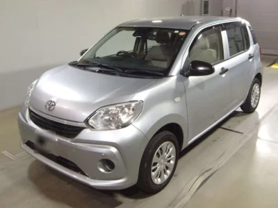 Toyota PASSO  с аукциона в Японии