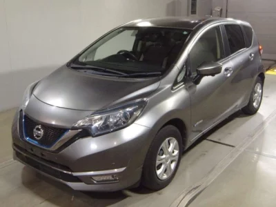 Nissan NOTE  с аукциона в Японии