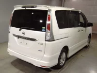 Nissan SERENA лот № 7126 оценка 3.5  с аукциона в Японии 1