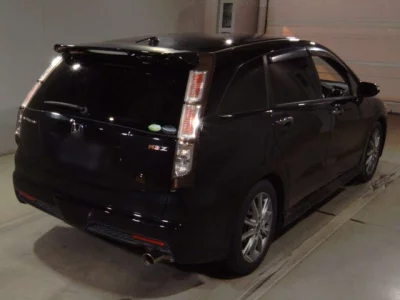 Honda STREAM  с аукциона в Японии