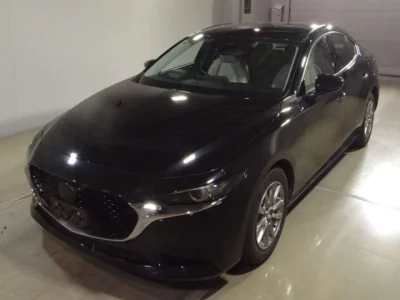 Mazda MAZDA3  с аукциона в Японии