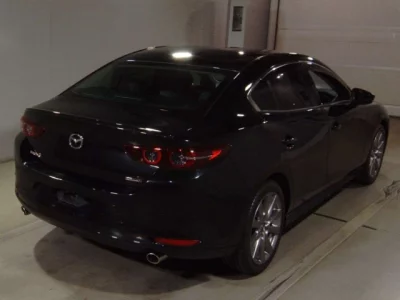 Mazda MAZDA3  с аукциона в Японии