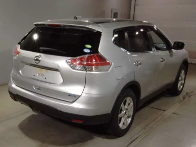 Nissan X-TRAIL  с аукциона в Японии