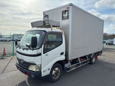Hino DUTRO  с аукциона в Японии