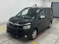 Toyota VOXY лот № 90014 оценка R  с аукциона в Японии 3