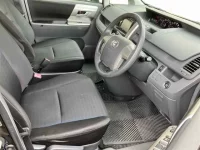 Toyota VOXY лот № 90014 оценка R  с аукциона в Японии 6