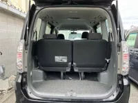 Toyota VOXY лот № 90014 оценка R  с аукциона в Японии 9