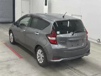 Nissan NOTE лот № 30007 оценка 4  с аукциона в Японии 1