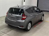 Nissan NOTE лот № 30007 оценка 4  с аукциона в Японии 4