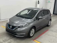 Nissan NOTE лот № 30007 оценка 4  с аукциона в Японии 3