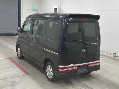 Daihatsu Atrai Wagon  с аукциона в Японии