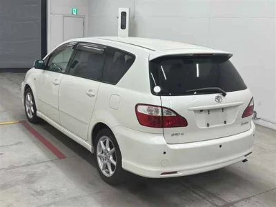 Toyota IPSUM