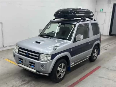 Mitsubishi PAJERO MINI