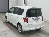 Toyota RACTIS лот № 90046 оценка 3.5  с аукциона в Японии 1